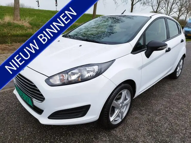 Photo 1 : Ford Fiesta 2015 Petrol