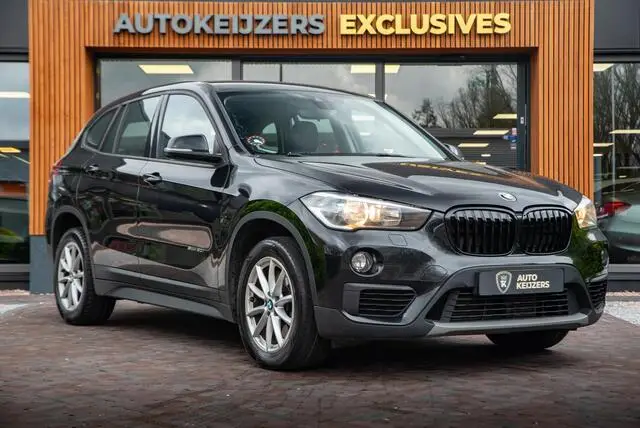 Photo 1 : Bmw X1 2017 Essence