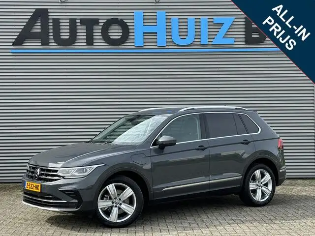 Photo 1 : Volkswagen Tiguan 2022 Hybride