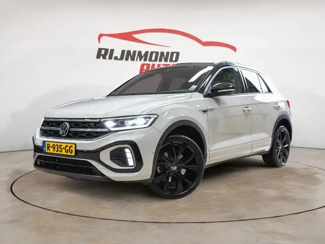 Photo 1 : Volkswagen T-roc 2022 Essence