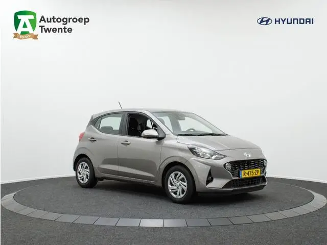 Photo 1 : Hyundai I10 2023 Petrol