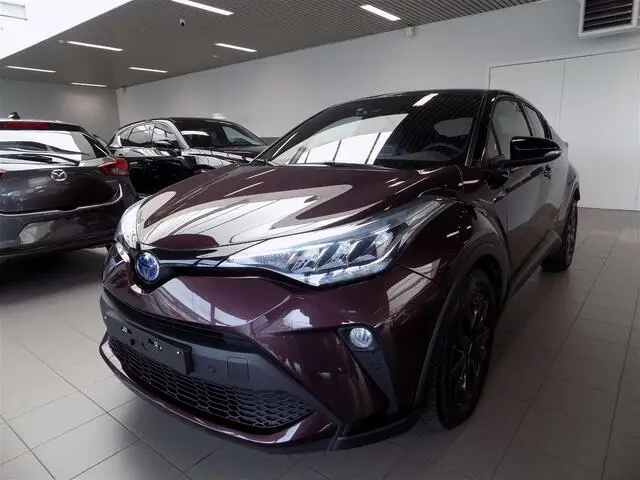 Photo 1 : Toyota C-hr 2023 Petrol