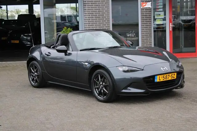 Photo 1 : Mazda Mx-5 2016 Petrol