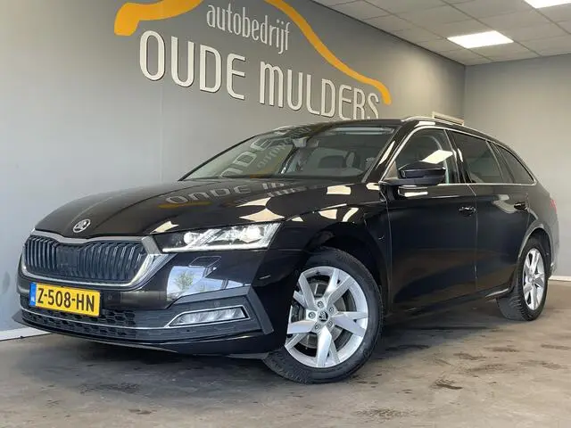 Photo 1 : Skoda Octavia 2021 Hybrid