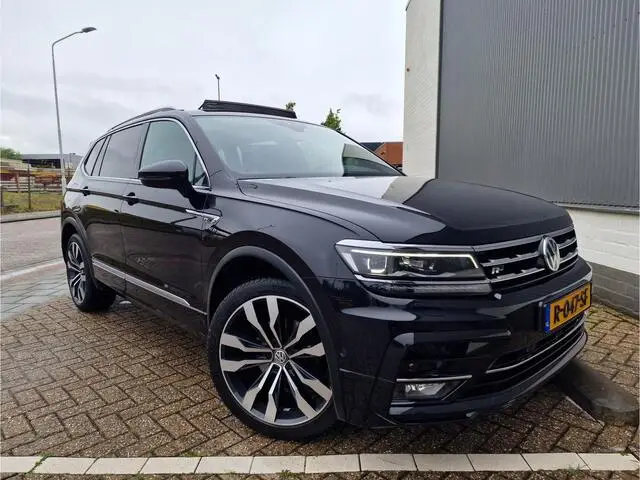 Photo 1 : Volkswagen Tiguan 2018 Petrol