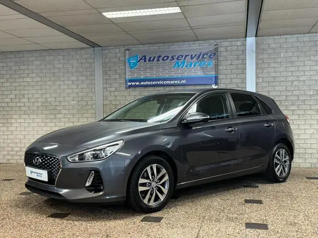 Photo 1 : Hyundai I30 2018 Petrol