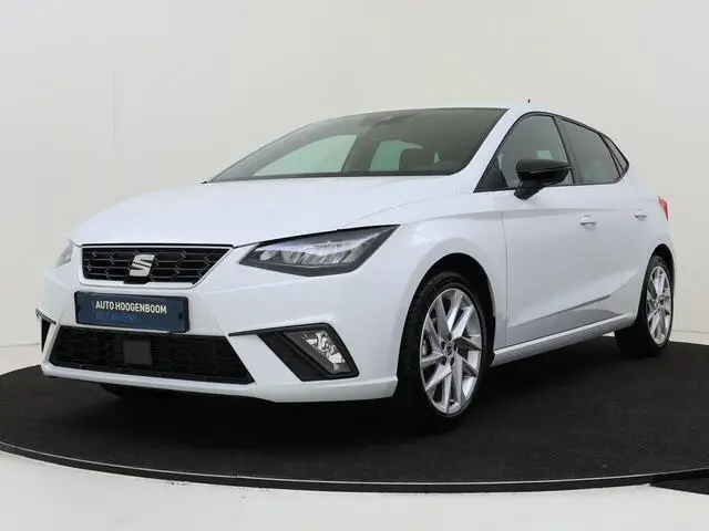 Photo 1 : Seat Ibiza 2023 Petrol