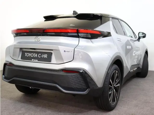 Photo 1 : Toyota C-hr 2024 Hybride