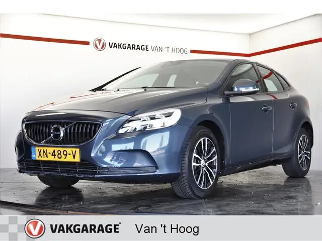 Photo 1 : Volvo V40 2019 Petrol