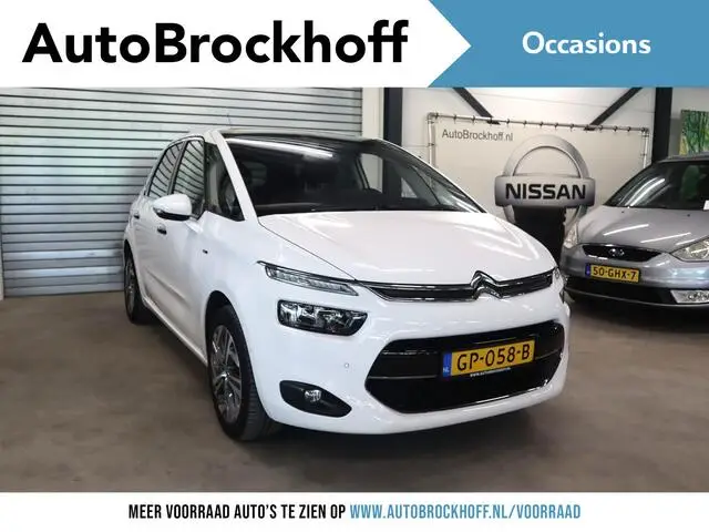 Photo 1 : Citroen C4 2015 Petrol