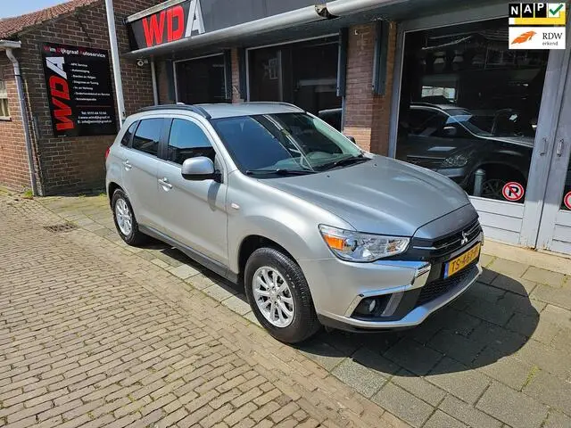 Photo 1 : Mitsubishi Asx 2018 Petrol