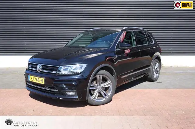 Photo 1 : Volkswagen Tiguan 2018 Essence