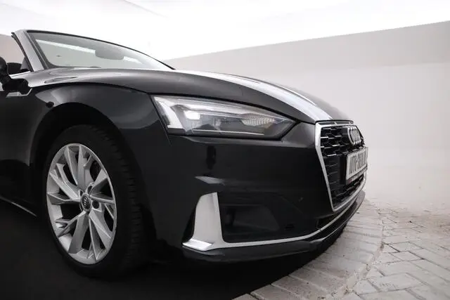 Photo 1 : Audi A5 2020 Petrol