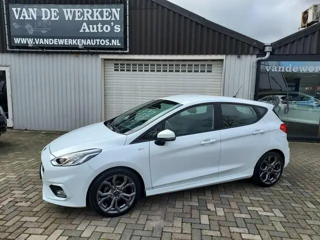 Photo 1 : Ford Fiesta 2018 Petrol