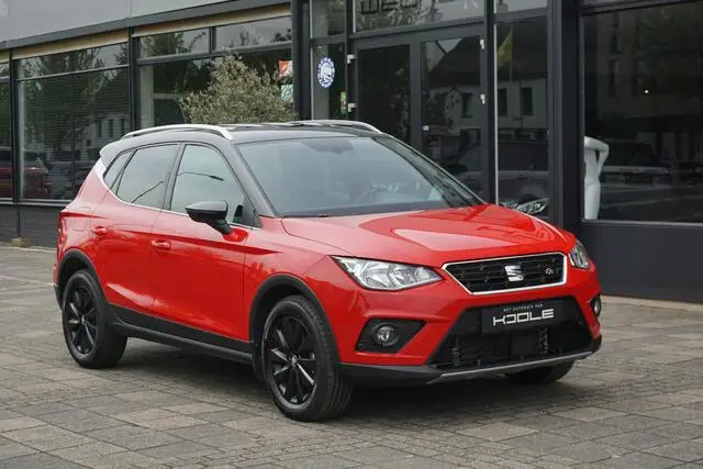 Photo 1 : Seat Arona 2021 Essence