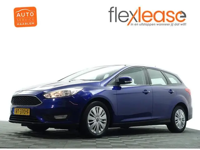 Photo 1 : Ford Focus 2018 Petrol