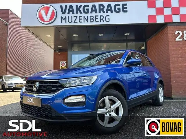 Photo 1 : Volkswagen T-roc 2018 Essence