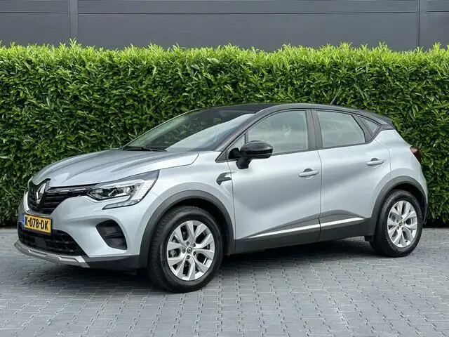 Photo 1 : Renault Captur 2020 Petrol