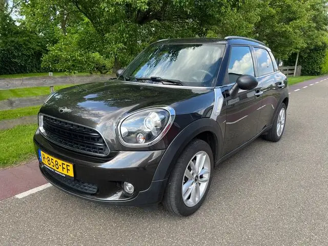 Photo 1 : Mini Countryman 2015 Essence