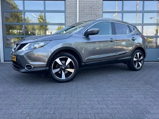 Photo 1 : Nissan Qashqai 2017 Essence