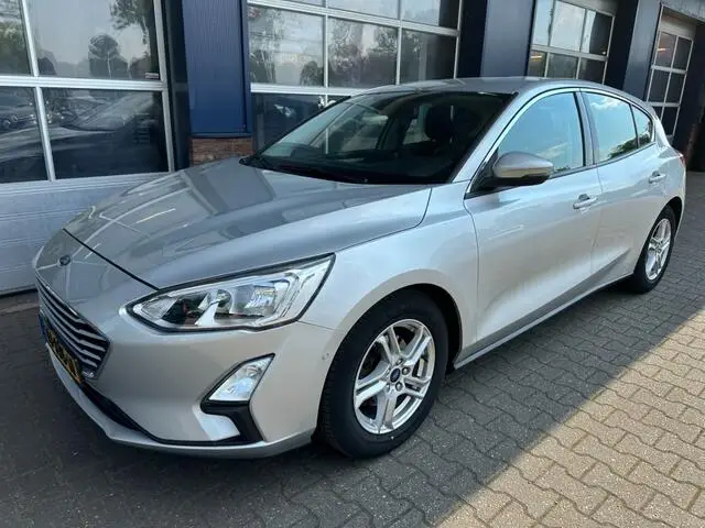 Photo 1 : Ford Focus 2018 Petrol