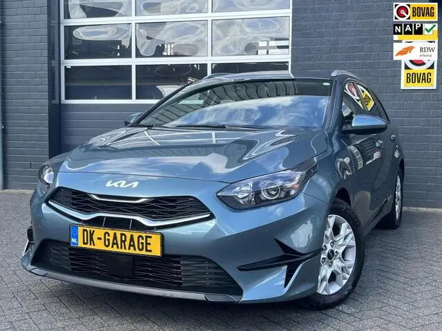 Photo 1 : Kia Ceed 2021 Petrol