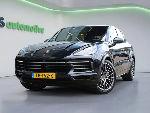 Photo 1 : Porsche Cayenne 2018 Essence