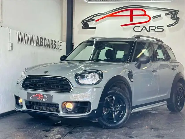 Photo 1 : Mini One 2019 Petrol