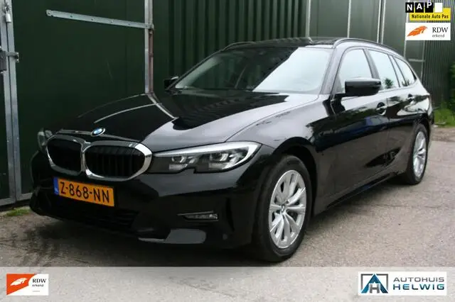 Photo 1 : Bmw Serie 3 2020 Hybrid