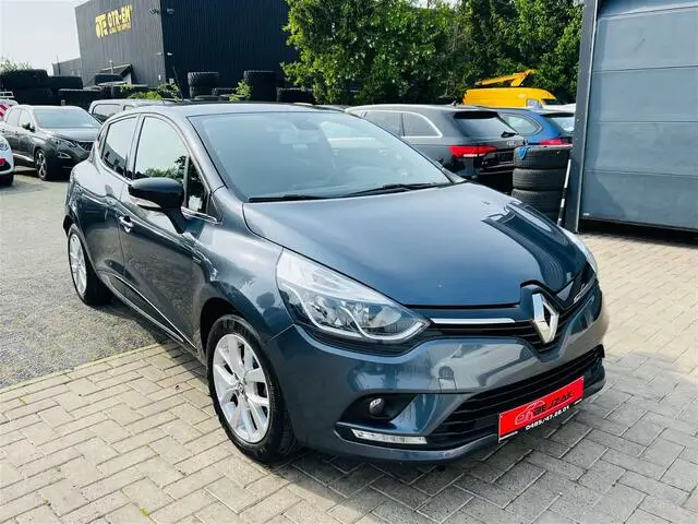 Photo 1 : Renault Clio 2019 Essence