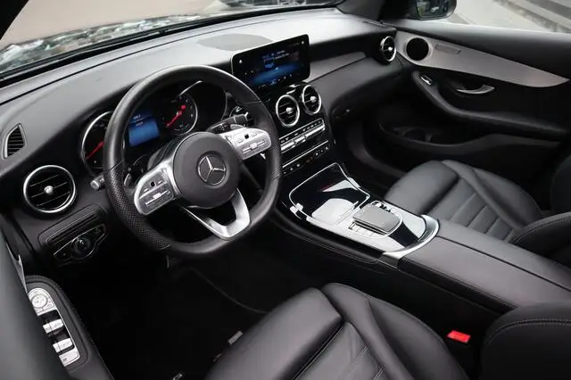 Photo 1 : Mercedes-benz Classe Glc 2019 Petrol