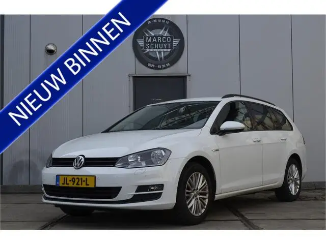 Photo 1 : Volkswagen Golf 2015 Petrol