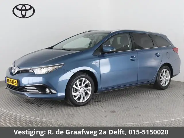 Photo 1 : Toyota Auris 2016 Hybride