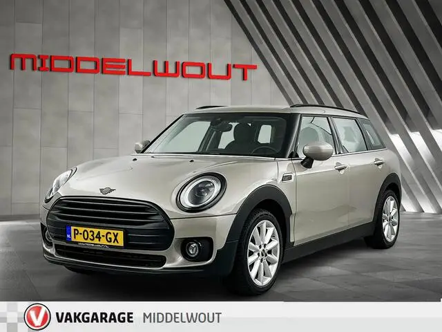 Photo 1 : Mini Clubman 2022 Essence