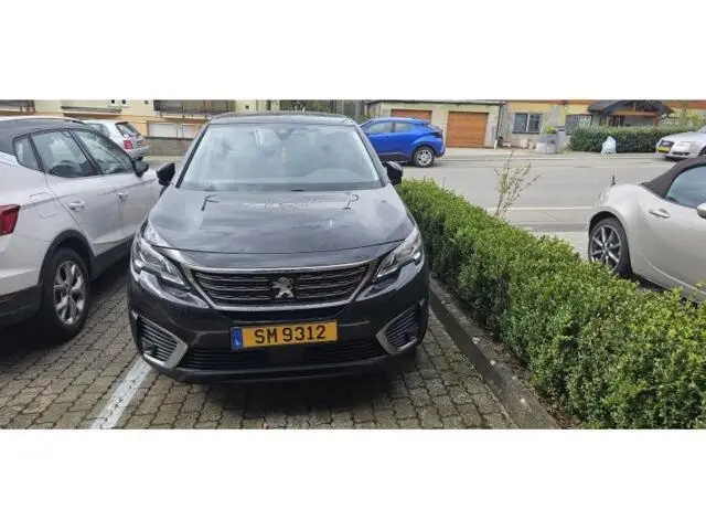 Photo 1 : Peugeot 5008 2019 Diesel