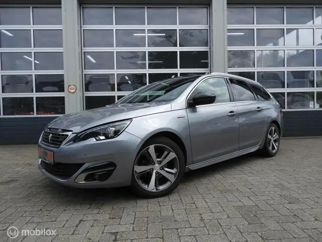 Photo 1 : Peugeot 308 2015 Petrol