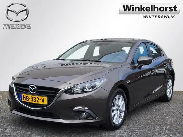 Photo 1 : Mazda 3 2015 Petrol