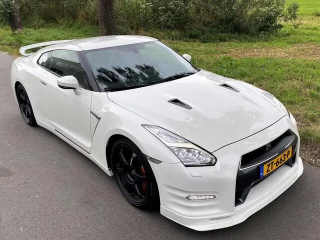 Photo 1 : Nissan Gt-r 2016 Essence