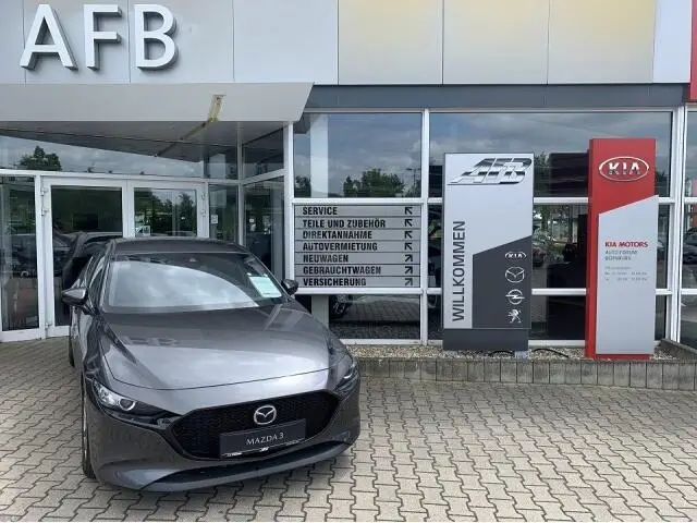 Photo 1 : Mazda 3 2019 Petrol