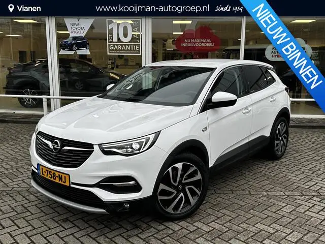 Photo 1 : Opel Grandland 2018 Petrol