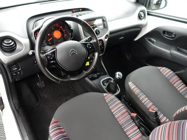 Photo 1 : Citroen C1 2018 Essence