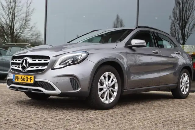 Photo 1 : Mercedes-benz Classe Gla 2017 Petrol