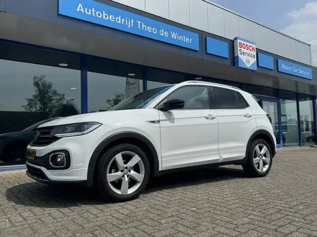 Photo 1 : Volkswagen T-cross 2021 Essence