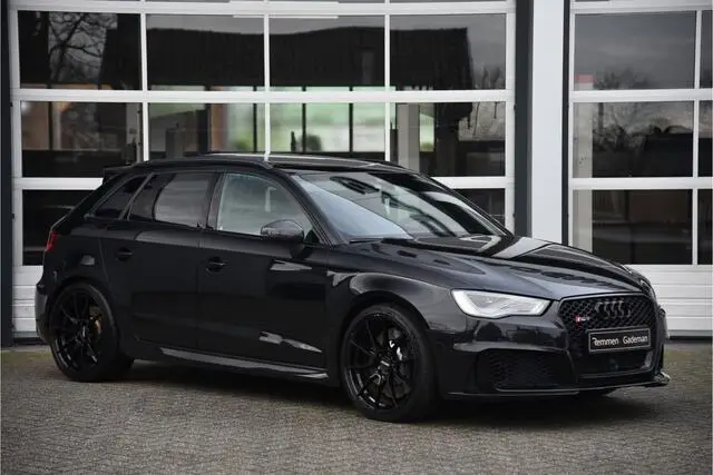 Photo 1 : Audi Rs3 2016 Essence