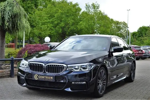 Photo 1 : Bmw Serie 5 2018 Petrol