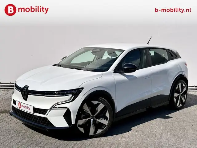 Photo 1 : Renault Megane 2023 Électrique