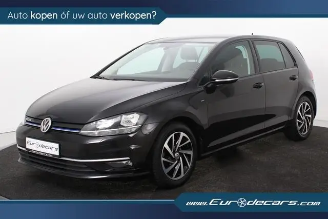 Photo 1 : Volkswagen Golf 2019 Petrol