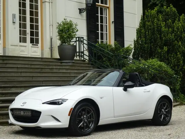 Photo 1 : Mazda Mx-5 2018 Essence