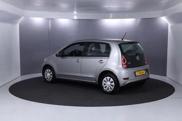 Photo 1 : Volkswagen Up! 2023 Petrol