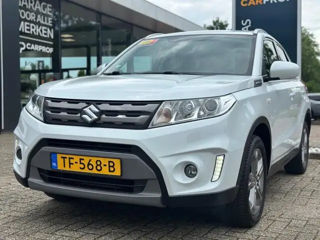 Photo 1 : Suzuki Vitara 2018 Petrol